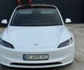 Білий Тесла Модель 3, об'ємом двигуна 0 л та пробігом 34 тис. км за 25300 $, фото 1 на Automoto.ua