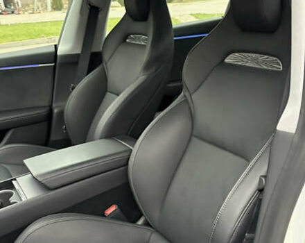 Белый Тесла Модель 3, объемом двигателя 0 л и пробегом 172 тыс. км за 38500 $, фото 12 на Automoto.ua