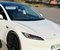 Белый Тесла Модель 3, объемом двигателя 0 л и пробегом 25 тыс. км за 25999 $, фото 3 на Automoto.ua