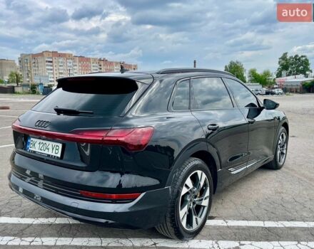 Белый Тесла Модель 3, объемом двигателя 0 л и пробегом 18 тыс. км за 28999 $, фото 1 на Automoto.ua