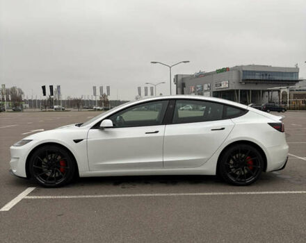 Белый Тесла Модель 3, объемом двигателя 0 л и пробегом 172 тыс. км за 38500 $, фото 5 на Automoto.ua