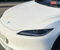 Белый Тесла Модель 3, объемом двигателя 0 л и пробегом 25 тыс. км за 25999 $, фото 4 на Automoto.ua