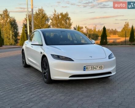 Белый Тесла Модель 3, объемом двигателя 0 л и пробегом 39 тыс. км за 23500 $, фото 10 на Automoto.ua