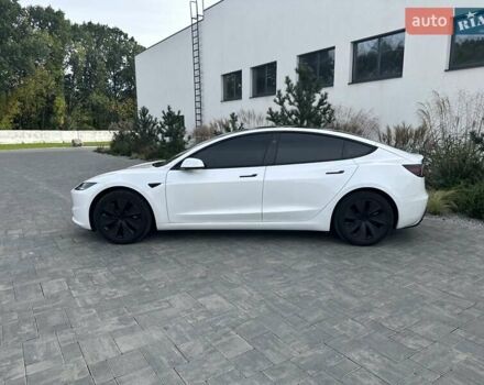 Белый Тесла Модель 3, объемом двигателя 0 л и пробегом 7 тыс. км за 27900 $, фото 1 на Automoto.ua