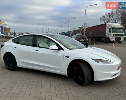 Білий Тесла Модель 3, об'ємом двигуна 0 л та пробігом 3 тис. км за 29000 $, фото 21 на Automoto.ua