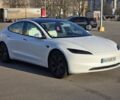 Белый Тесла Модель 3, объемом двигателя 0 л и пробегом 10 тыс. км за 29500 $, фото 6 на Automoto.ua