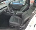 Білий Тесла Модель 3, об'ємом двигуна 0 л та пробігом 3 тис. км за 12500 $, фото 6 на Automoto.ua