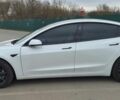 Білий Тесла Модель 3, об'ємом двигуна 0 л та пробігом 4 тис. км за 30900 $, фото 2 на Automoto.ua