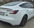 Білий Тесла Модель 3, об'ємом двигуна 0 л та пробігом 4 тис. км за 30900 $, фото 3 на Automoto.ua