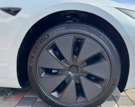 Білий Тесла Модель 3, об'ємом двигуна 0 л та пробігом 5 тис. км за 17900 $, фото 6 на Automoto.ua
