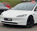 Белый Тесла Модель 3, объемом двигателя 0 л и пробегом 77 тыс. км за 31000 $, фото 2 на Automoto.ua