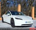 Белый Тесла Модель 3, объемом двигателя 0.32 л и пробегом 3 тыс. км за 32000 $, фото 1 на Automoto.ua