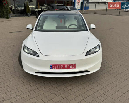 Білий Тесла Модель 3, об'ємом двигуна 0 л та пробігом 3 тис. км за 29000 $, фото 17 на Automoto.ua