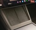 Белый Тесла Модель 3, объемом двигателя 0 л и пробегом 77 тыс. км за 31000 $, фото 79 на Automoto.ua