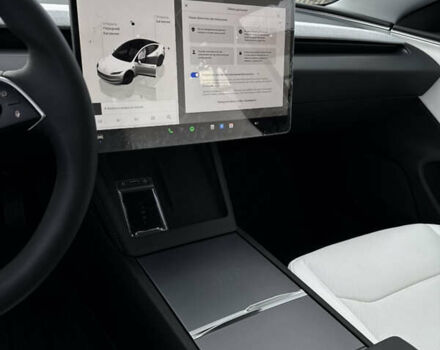 Білий Тесла Модель 3, об'ємом двигуна 0 л та пробігом 3 тис. км за 29000 $, фото 7 на Automoto.ua