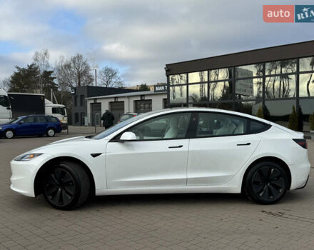 Білий Тесла Модель 3, об'ємом двигуна 0 л та пробігом 3 тис. км за 29000 $, фото 31 на Automoto.ua