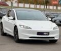 Белый Тесла Модель 3, объемом двигателя 0 л и пробегом 77 тыс. км за 31000 $, фото 10 на Automoto.ua