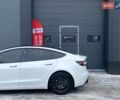 Білий Тесла Модель 3, об'ємом двигуна 0 л та пробігом 4 тис. км за 33999 $, фото 4 на Automoto.ua