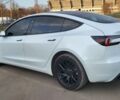 Белый Тесла Модель 3, объемом двигателя 0 л и пробегом 4 тыс. км за 32500 $, фото 8 на Automoto.ua