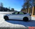 Белый Тесла Модель 3, объемом двигателя 0.32 л и пробегом 3 тыс. км за 32000 $, фото 4 на Automoto.ua