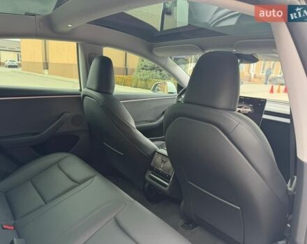 Білий Тесла Модель 3, об'ємом двигуна 0 л та пробігом 18 тис. км за 35300 $, фото 22 на Automoto.ua