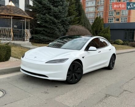 Білий Тесла Модель 3, об'ємом двигуна 0 л та пробігом 18 тис. км за 35300 $, фото 5 на Automoto.ua