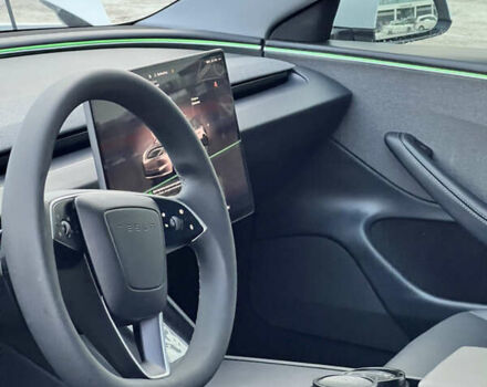 Белый Тесла Модель 3, объемом двигателя 0 л и пробегом 2 тыс. км за 35200 $, фото 9 на Automoto.ua