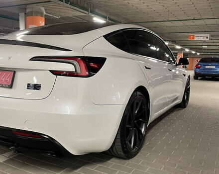 Білий Тесла Модель 3, об'ємом двигуна 0 л та пробігом 10 тис. км за 44900 $, фото 12 на Automoto.ua