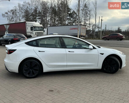 Білий Тесла Модель 3, об'ємом двигуна 0 л та пробігом 3 тис. км за 29000 $, фото 22 на Automoto.ua
