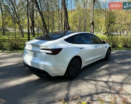 Белый Тесла Модель 3, объемом двигателя 0 л и пробегом 16 тыс. км за 29800 $, фото 11 на Automoto.ua