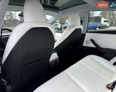 Білий Тесла Модель 3, об'ємом двигуна 0 л та пробігом 3 тис. км за 29000 $, фото 4 на Automoto.ua