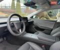 Білий Тесла Модель 3, об'ємом двигуна 0 л та пробігом 18 тис. км за 35300 $, фото 30 на Automoto.ua