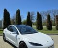 Белый Тесла Модель 3, объемом двигателя 0 л и пробегом 1 тыс. км за 40900 $, фото 1 на Automoto.ua