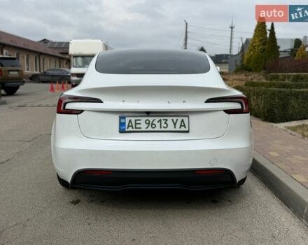 Білий Тесла Модель 3, об'ємом двигуна 0 л та пробігом 18 тис. км за 35300 $, фото 17 на Automoto.ua