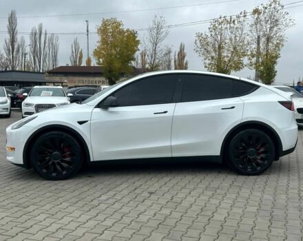 Білий Тесла Модель 3, об'ємом двигуна 0 л та пробігом 61 тис. км за 26999 $, фото 3 на Automoto.ua