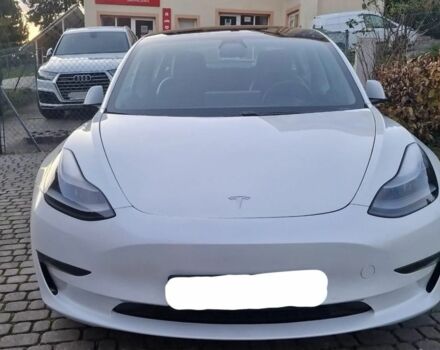 Білий Тесла Модель 3, об'ємом двигуна 0 л та пробігом 89 тис. км за 11700 $, фото 1 на Automoto.ua