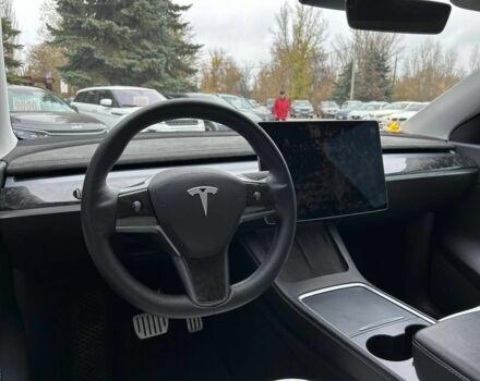 Білий Тесла Модель 3, об'ємом двигуна 0 л та пробігом 61 тис. км за 26999 $, фото 9 на Automoto.ua