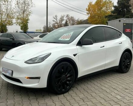 Білий Тесла Модель 3, об'ємом двигуна 0 л та пробігом 61 тис. км за 26999 $, фото 2 на Automoto.ua