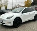 Білий Тесла Модель 3, об'ємом двигуна 0 л та пробігом 61 тис. км за 26999 $, фото 2 на Automoto.ua