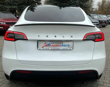 Білий Тесла Модель 3, об'ємом двигуна 0 л та пробігом 61 тис. км за 26999 $, фото 5 на Automoto.ua