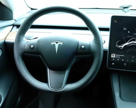 Белый Тесла Модель 3, объемом двигателя 0 л и пробегом 13 тыс. км за 12000 $, фото 10 на Automoto.ua