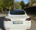 Белый Тесла Модель 3, объемом двигателя 0 л и пробегом 114 тыс. км за 15500 $, фото 1 на Automoto.ua