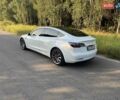 Білий Тесла Модель 3, об'ємом двигуна 0 л та пробігом 47 тис. км за 25000 $, фото 10 на Automoto.ua