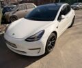 Белый Тесла Модель 3, объемом двигателя 0 л и пробегом 85 тыс. км за 16000 $, фото 1 на Automoto.ua