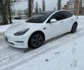 Білий Тесла Модель 3, об'ємом двигуна 0 л та пробігом 50 тис. км за 18500 $, фото 1 на Automoto.ua
