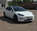 Белый Тесла Модель 3, объемом двигателя 0 л и пробегом 100 тыс. км за 22500 $, фото 1 на Automoto.ua