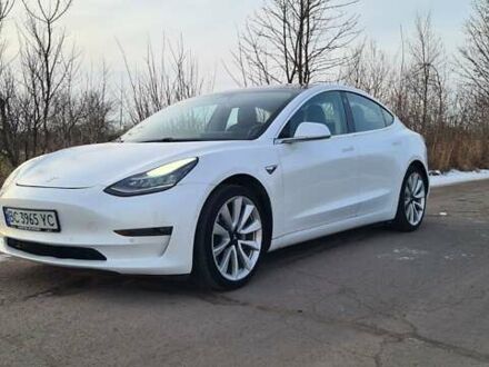 Белый Тесла Модель 3, объемом двигателя 0 л и пробегом 190 тыс. км за 13450 $, фото 1 на Automoto.ua