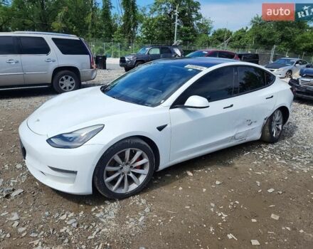 Білий Тесла Модель 3, об'ємом двигуна 0 л та пробігом 89 тис. км за 5000 $, фото 1 на Automoto.ua