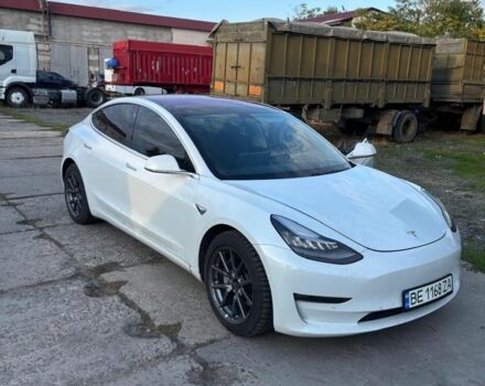 Білий Тесла Модель 3, об'ємом двигуна 0 л та пробігом 169 тис. км за 19000 $, фото 1 на Automoto.ua