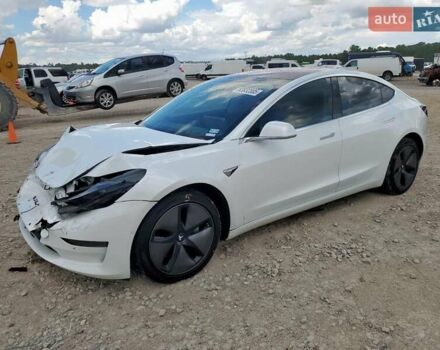 Білий Тесла Модель 3, об'ємом двигуна 0 л та пробігом 105 тис. км за 3000 $, фото 1 на Automoto.ua